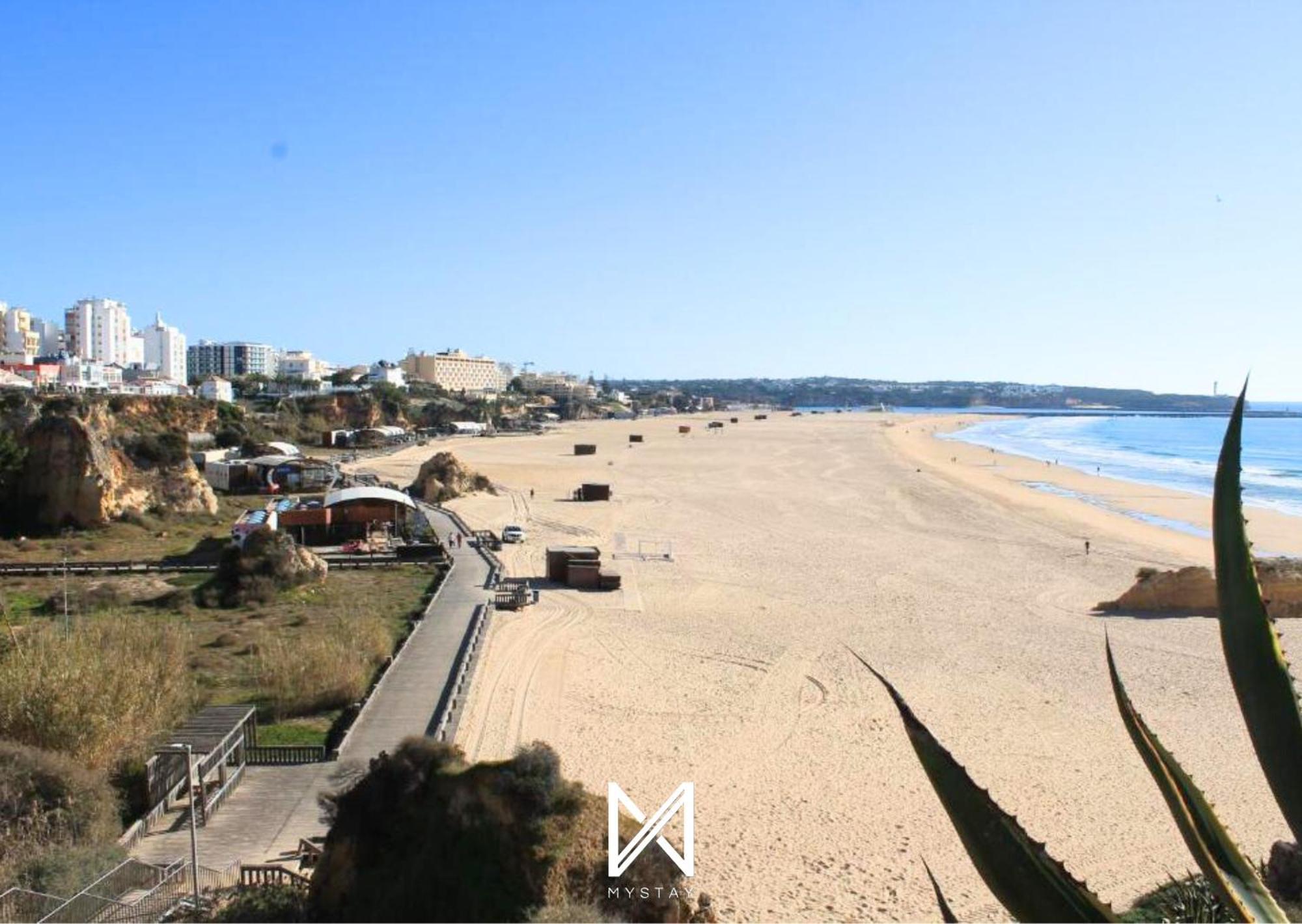 Mystay - Sun Paradise Apartament